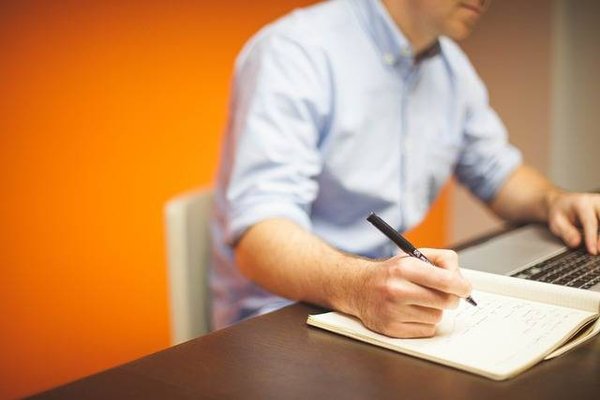 5 façons de se différencier en tant qu'agent immobilier indépendant sur un marché concurrentiel